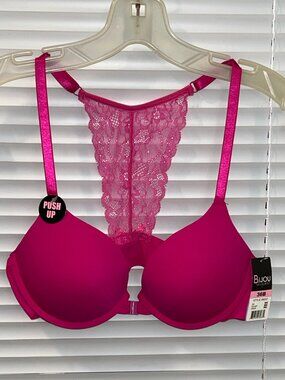 beautiful NWT Bijou Intimate push up bra. Dark pinkish red. Size 36B